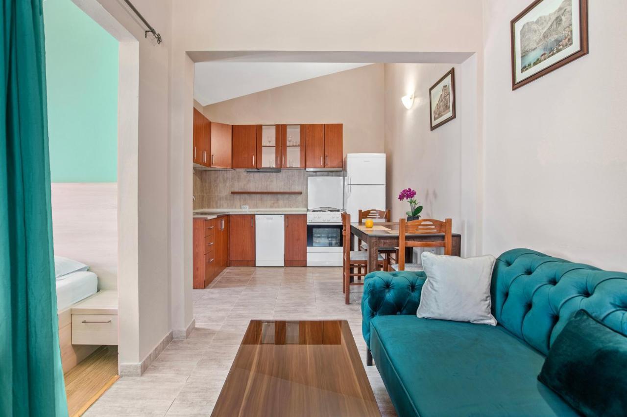 Apartments Doncic Kotor Exterior foto